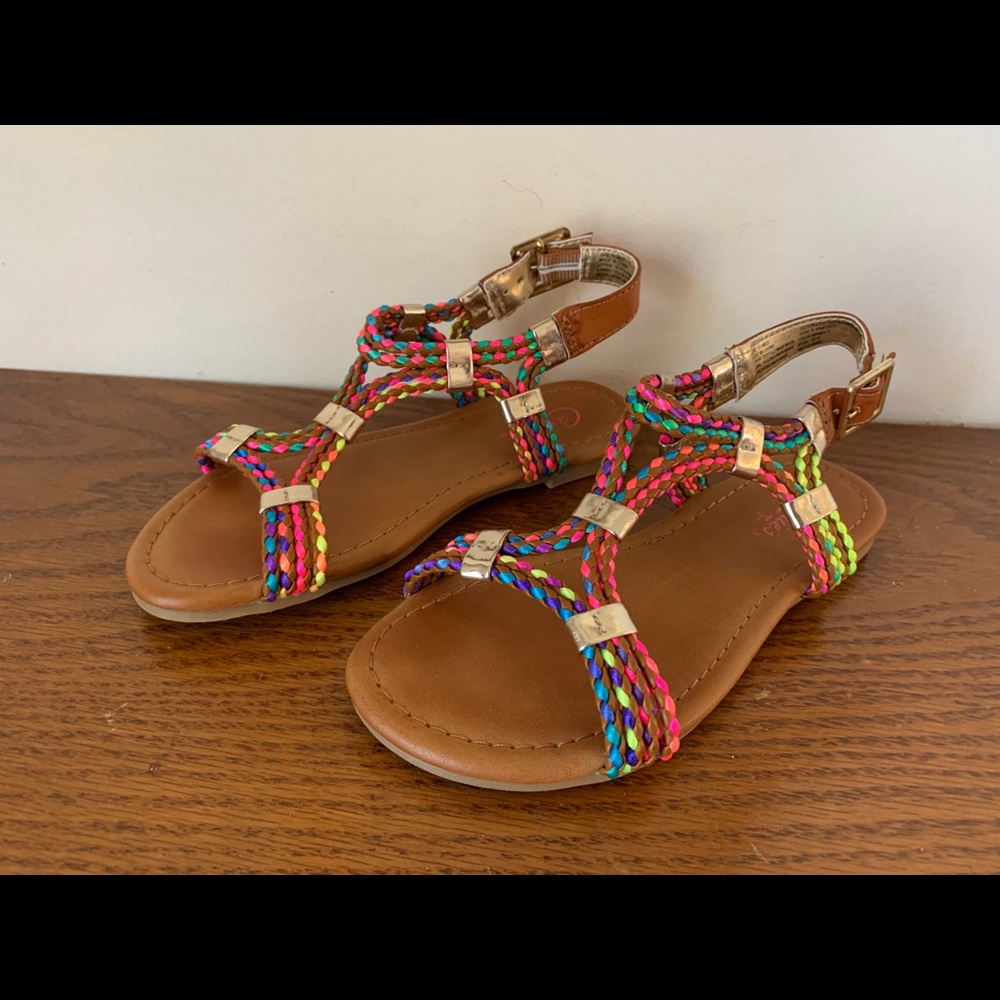 Girls sandals